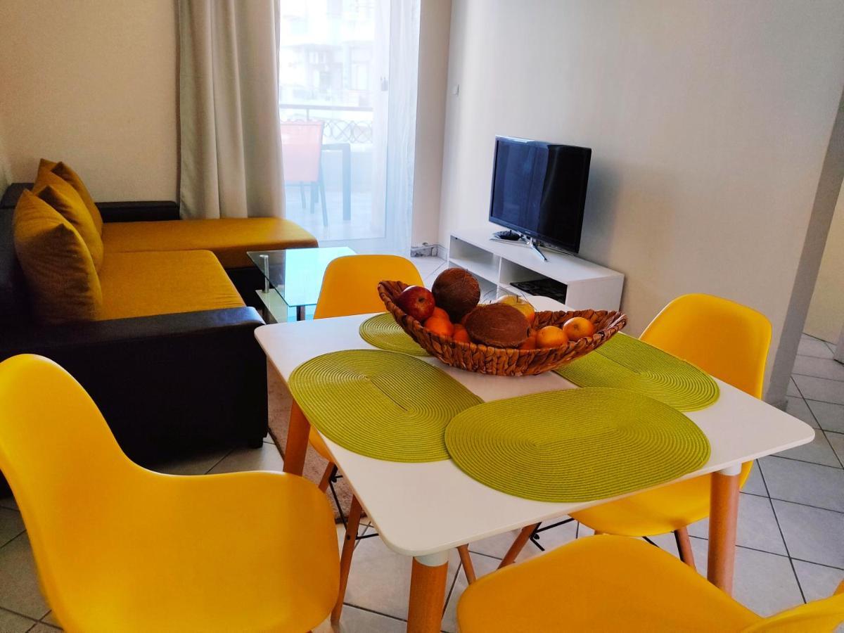 Golden Sky 3 Apartment Peraía 外观 照片