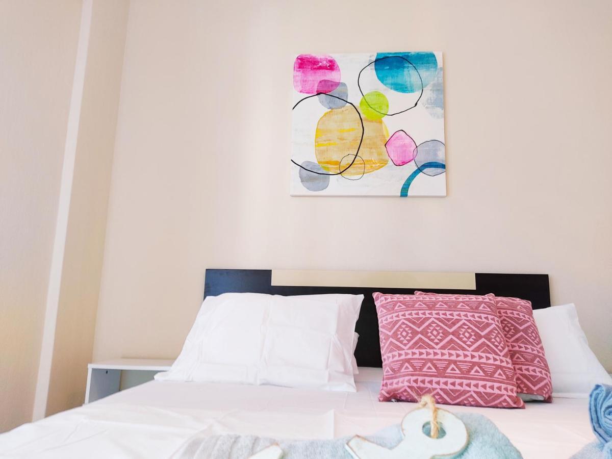 Golden Sky 3 Apartment Peraía 外观 照片
