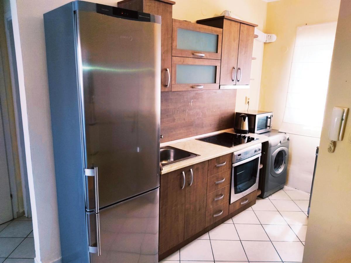 Golden Sky 3 Apartment Peraía 外观 照片
