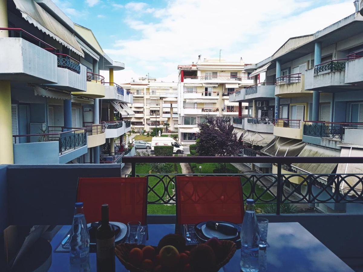 Golden Sky 3 Apartment Peraía 外观 照片